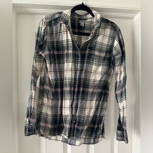 Carhartt Women’s Black, White & Pink Plaid Button-Down Shirt